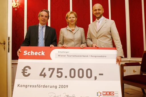 (v.l.n.r.): Christian Mutschlechner (Leiter Vienna Convention Bureau), KommR Brigitte Jank (Präsidentin der Wirtschaftskammer Wien), Norbert Kettner (Wiener Tourismusdirektor)