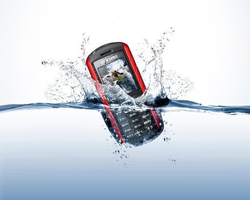 Samsung B2100: Zertifiziertes Outdoor-Handy macht da weiter, wo andere aufhören