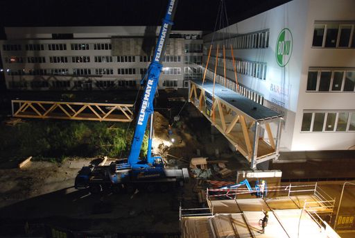 Vorschau Bild von Brückenhebung am BOKU-Standort Muthgasse