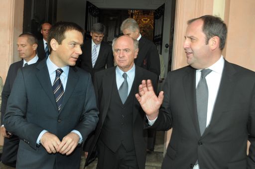 (v.l.n.r.) Der Ungarische Ministerpräsident Mag. Gordon Bajnaj, Landeshauptmann Dr. Erwin Pröll und Vizekanzler DI Josef Pröll beim 14. Europa-Forum Wachau auf Stift Göttweig.