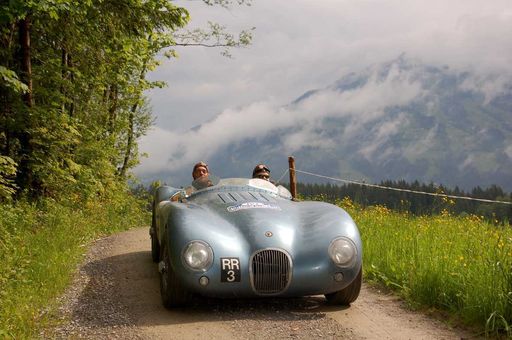 Vorschau Bild von 22. Kitzbüheler Alpenrallye: Malerische Bergstraßen und traumhafte automobile Raritäten aus vergangenen Jahrzehnten.