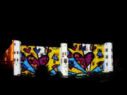 Vorschau Bild von Projektion auf die Außenfassade auf Schloss Tratzberg