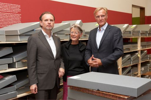 Dir. Dr. Schröder, stv. Direktorin Dr. Maria Luise Sternath, ehem. Stellvertreter Dr. Alfred Weidinger