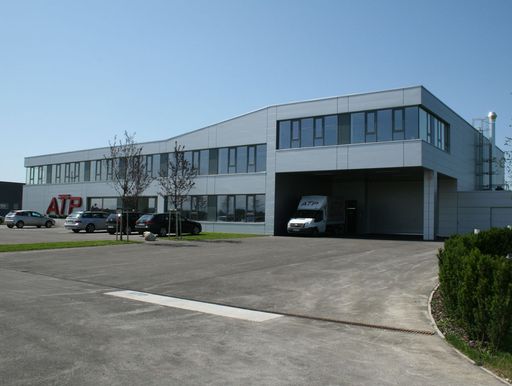 Vorschau Bild von Der neue ATP-Standort in Marchtrenk bietet mit einer Nutzfläche von insgesamt 1200 m2 bestehend aus dem Bürotrakt und der 600 m2 großen Lager- und Montagehalle optimale Voraussetzungen.
