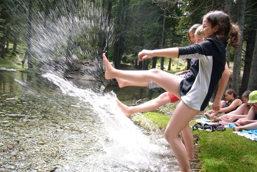 Barfuß im Teich - Natur gemeinsam erleben