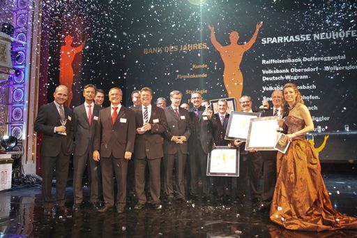 Vorschau Bild von Die Vorstände der siegenden victor Banken 2009