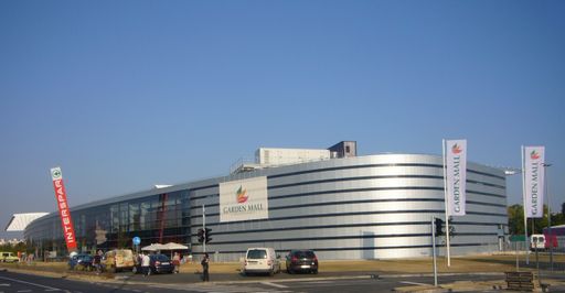  MID Bau eröffnete am 24.09.2009 in Zagreb das erste Einkaufszentrum der dritten Generation. Mit einer Investition von mehr als 70 Millionen Euro wurde eine Shopping-Mall der Superlative mit etwa 26.000 m2 Verkaufsfläche und 1.300 Parkplätzen geschaffen. Mehr als 70 internationale und nationale Anbieter sorgen für ein breites Angebot, das keine Wünsche offen lässt.