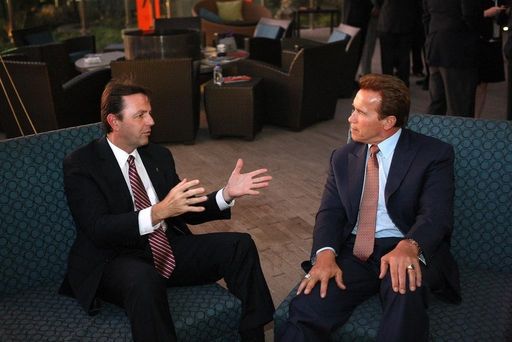 Umweltminister Niki Berlakovich im Gespräch mit Gouverneur Arnold Schwarzenegger