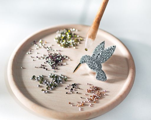 Vorschau Bild von Das Setzen kleinster Steine erfordert viel Fingerspitzengefühl