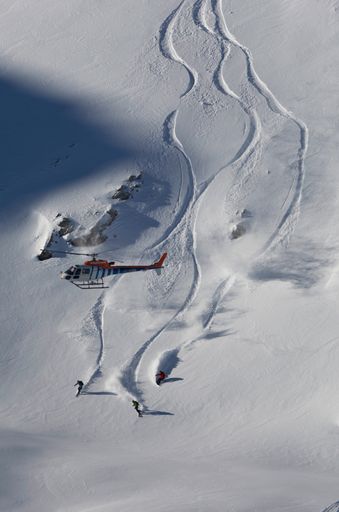 2 Tiroler und 1 Vorarlberger Unternehmen starten diesen Winter mit dem Projekt "Eastwolf Heliskiing" in Georgien.
