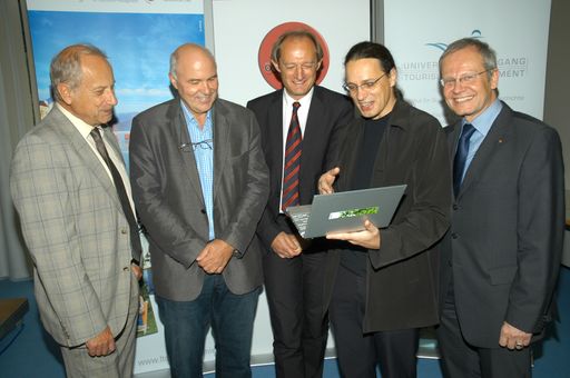 Univ.Prof. Dr. Roman Sandgruber, Univ.Prof. Dr. Hannes Werthner, Univ. Prof. Dr. Alois Ferscha, Mag. Gerfried Stocker und Mag. Karl Pramendorfer.