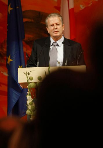 Wirtschaftsminister Mitterlehner bei der Eröffnung des Festaktes