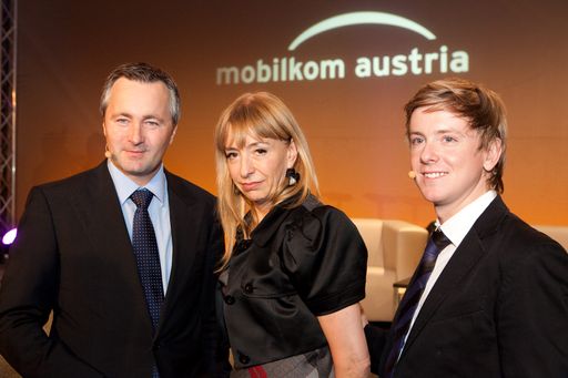 Dr. Hannes Ametsreiter, Vorstandsvorsitzender mobilkom austria und Telekom Austria, Neurowissenschafterin Susan Greenfield und Facebook-Mitbegründer Chris Hughes (v.l.n.r.).