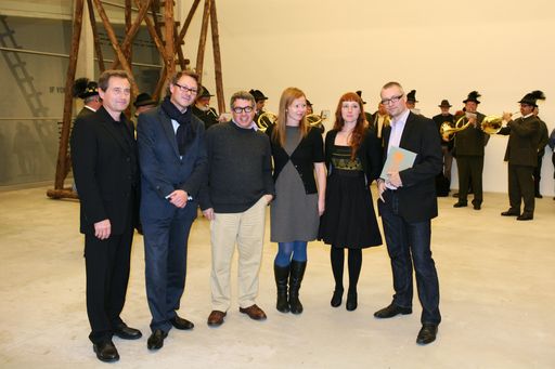 im Bild: Wolfgang Derler, Hans-Peter Wipplinger, Mark Dion, Verena Gamper, Dana Dion und Dieter Buchhart