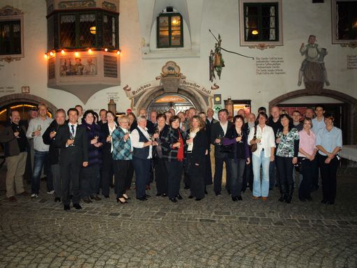 Das traditionsreiche Kufsteiner Weinhaus Auracher Löchl war dieser Tage die erste Station einer inhaltlich hochkarätigen Fact-Finding-Mission von führenden bayerischen Hoteliers und Gastronomen.