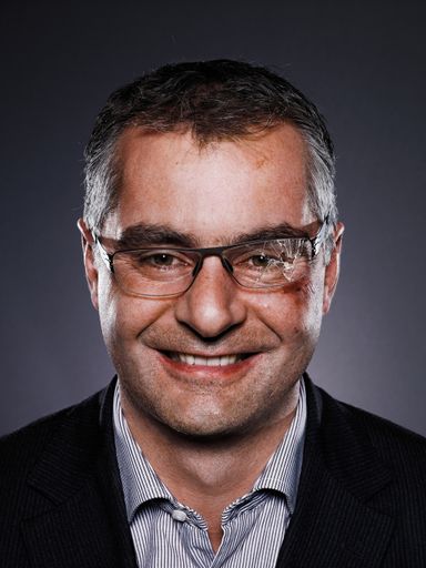 Vorschau Bild von obs-Awards 2009 - Die besten PR-Bilder des Jahres: Siegerbild in der Kategorie "Porträt" von der Palfinger AG (Titel: "Die Zeiten sind hart")