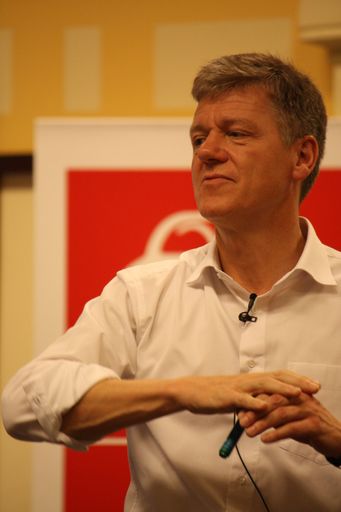 Am 24. November 2009 war es soweit und IIR Österreich veranstaltete mit Dr. Reinhard K. Sprenger einen Spezialtag in Wien mit dem Titel "Klassische Anreizsysteme überdenken - Wie man ein faires Gehaltssystem gestaltet".