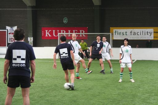 Das Team RE/MAX konnte aufgrund der spielerischen Teamfähigkeit und einer ausgezeichneten Kondition am Ende eines langen und harten Turniertages den Platz als Gesamtsieger mit Titel und Hauptpreis verlassen.