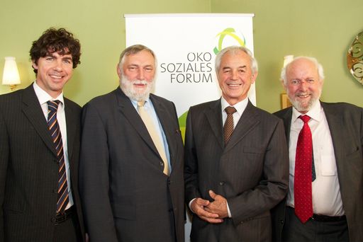  http://pressefotos.at/m.php?g=1&u=43&dir=200912&e=20091215_o&a=event
20 Jahre Ökosoziale Marktwirtschaft