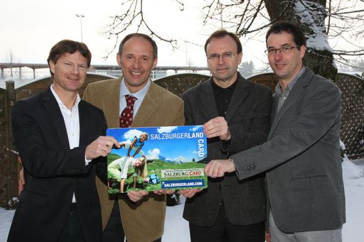Präsentierten die neue Card-Technologie v.l.n.r.: CEO Markus Schröcksnadel (feratel), GF Leo Bauernberger (SLT), GF Bert Brugger (TSG), Prok. Thomas Angerer (feratel).