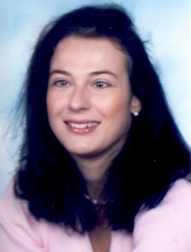 Vorschau Bild von Frau Mag. Marita Hofer, seit 1997 im Bereich der Betrieblichen Vorsorge tätig und seit 2004 Prokuristin des Unternehmens, verstärkt ab 1.1.2010 den Vorstand der Pensionskasse.