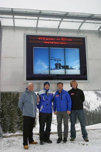  v.l.n.r.: GF MediaMountain Austria: Hans Wennekendonk; Bergbahnen Ellmau-Going: Johannes Winkler Betriebsleiter, Klaus Exenberger Geschäftsführer, Bernhard Exenberger Marketing.