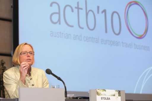 Vorschau Bild von Dr. Petra Stolba, Geschäftsführerin der Österreich Werbung