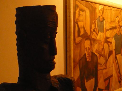 Vorschau Bild von Ausstellungsansicht Egger-Lienz Ausstellung
Chabot Museum, Rotterdam
Skulptur von Henk Chabot und
Albin Egger.Lienz, Die Kriegsfrauen, 1918/22