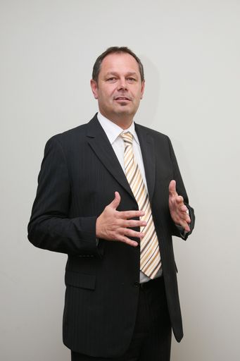 Die NÖM AG hat flächendeckend auf die SAP Branchenlösung "[s]MILK" von unit-IT umgestellt. unit-IT schuf eine der modernsten ERP-Gesamtlösungen in der Branche.