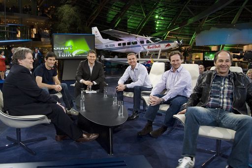 Vorschau Bild von Norbert Haug, Gerhard Berger u.a. waren
zu Gast bei "Sport und Talk aus dem Hangar-7"