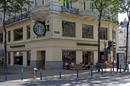 Vorschau Bild von Das Starbucks Coffeehouse in der Mariahilferstraße 23-25, 1060 Wien.