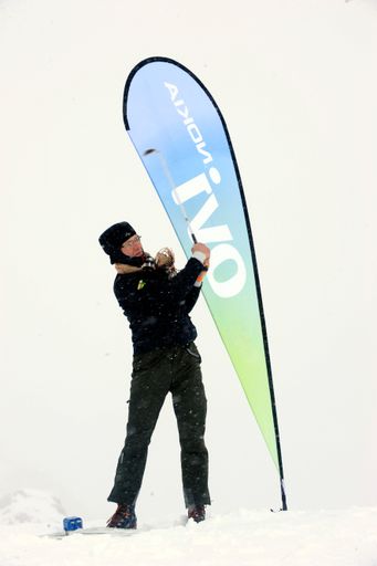 Vorschau Bild von Gerhard Zadrobilek beim Abschlag.