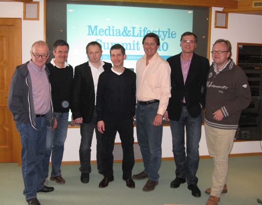  V.l.n.r.: Rudi Klausnitzer, Dr. Rainer Esser, Mag. Gerald Reischl, David Rowan, KR Peter Hanke, Mag. Thomas Kralinger, Oliver Voigt