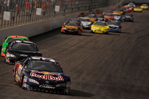 Vorschau Bild von Ab dem 12. April 2010 - immer montags von 23.00 - 00.00 Uhr präsentiert Moderatorin Maren Braun gemeinsam mit Experten die Highlights der populärsten amerikanischen Rennserie.