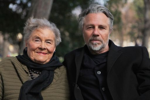 Vorschau Bild von Am 15. Juli startet das einzige Sommertheater Wiens mit der neuen Produktion. Der österreichische Star-Autor Fanzobel schreibt zum zweiten Mal eine wienerische Komödie, sehr frei nach Shakespeare. "Der Widerspenstigen Zähmung" wird bis 5. September in Wien am Hof gespielt.