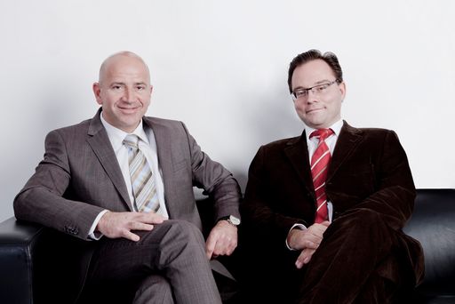  Ing. Peter Gallistl und Mag. Ernst Müller, Geschäftsführer DATAPHONE GmbH