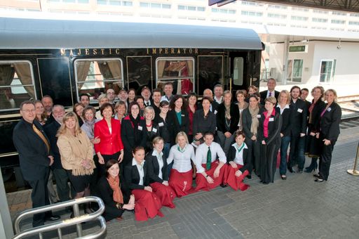 Vorschau Bild von Die erfolgreichen Aussteller: Hoteldirektoren und Sales Manager der Individual Austrian Top Hotels, Top Locations, Destinations und Agencies.
