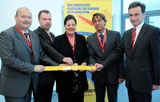 Start der Kampagne "Gesunde Arbeitsplätze" in Österreich: Alexander Heider (Bundesarbeitskammer), Heinz Kogler (WKO), Elisabeth Szymanski (BMASK), Andreas Dankl (MFA), Peter Vavken (AUVA)