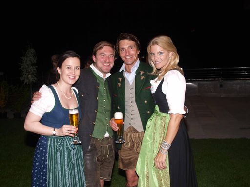 Vorschau Bild von v.l.n.r.: Katharina Haas, Peter Kroneis, Alexander Quester, Kaja Quester (Initiatoren).