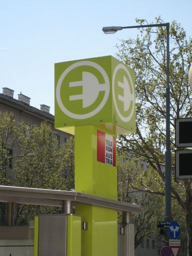 Vorschau Bild von In Zukunft werden Telefonzellen auch als Stromtankstellen genutzt