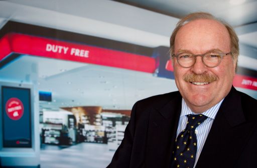 Mitinhaber Gunnar Heinemann stellte am Salzburg Airport die neue Linie von Heinemann Duty Free persönlich vor.