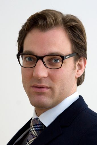  Thomas P. Offner