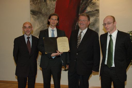 Dr. Michael Umfahrer, Präsident der Österreichischen Notariatsakademie, Dr. Michael Taufner, Kurt Wagner Preisträger 2010, Univ.-Doz. DDr. Ludwig Bittner, Präsident der Österreichischen Notariatskammer