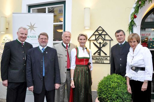 Florian Kreibich, Otto Opelka, Franz Siller, Maria-Theresia Pirkl, Johann Hofbauer, Inge Struckmeier (v.l.)