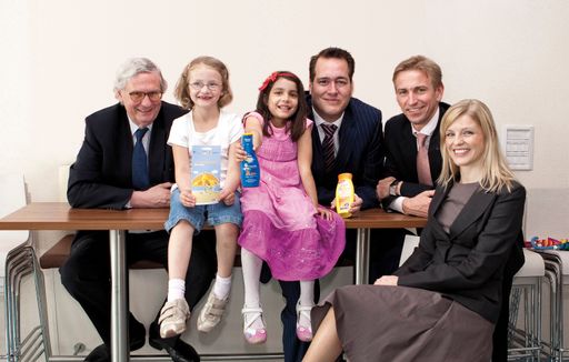  Erfolgreiche Zwischenbilanz 2010 der Initiative dm Sonnenkinder.