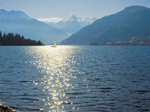Erfrischendes Nass mit Trinkwasserqualität: Der Zeller See ist das Zentrum der Region Zell am See-Kaprun.