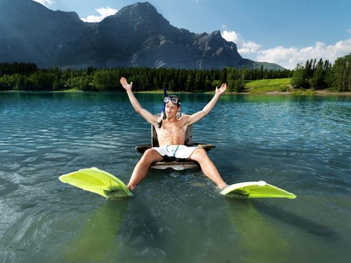 In einer aktuellen Umfrage von http://www.tiscover.com, dem größten Urlaubsportal in den Alpen, ist der italienische Gardasee der beliebtesten Badesee der Alpenurlauber. Platz 2 geht an den Wolfgangsee, auf Platz 3 landet der Bodensee.