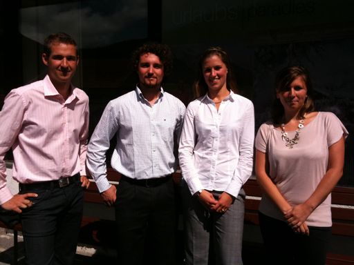  Im Rahmen einer EUROMOBIL-Initiative befragten die Studenten Josef Nindl und Clarissa Maus unter der wissenschaftlichen Leitung von Mag. Ursula Grissemann im Auftrag des TVBs Mieminger Plateau & Fernpass-Seen Gäste zu ihrer Meinung über die Gold- und Silver-Card.