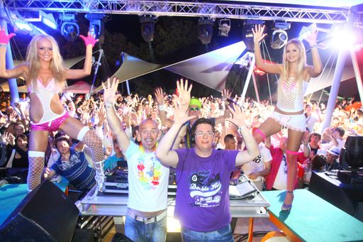 Darius & Finlay - Das DJ Superduo LIVE!.