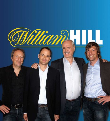 Jörg Fessler, GF Fessler.Schmidbauer; Wilhelm Huber, Int. Marketingleiter von William Hill Online; John Cleese; Thomas Schmidbauer, GF Fessler.Schmidbauer (v.l.)